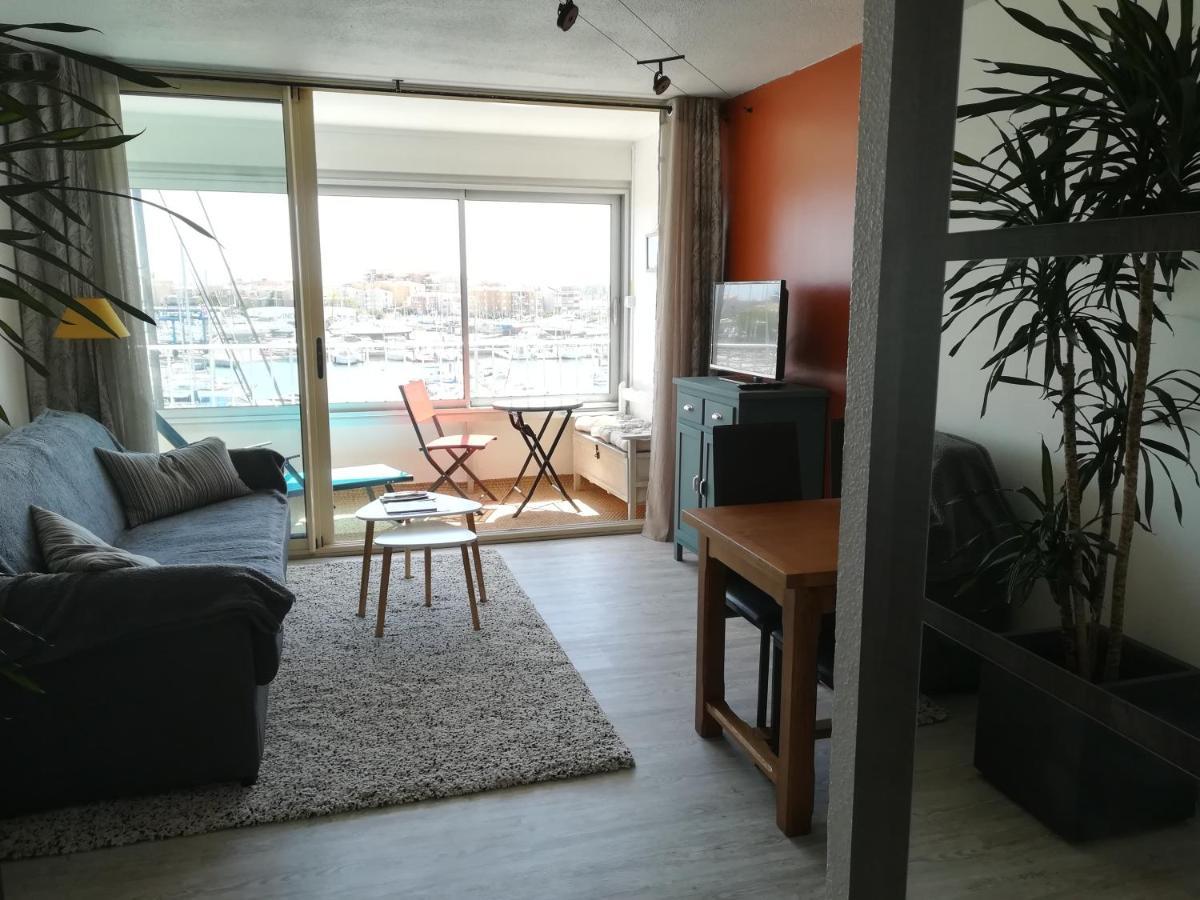Studio Cabine Vue Port Avec Parking Prive, Piscine, Parc, Boulodrome Agde Exterior photo